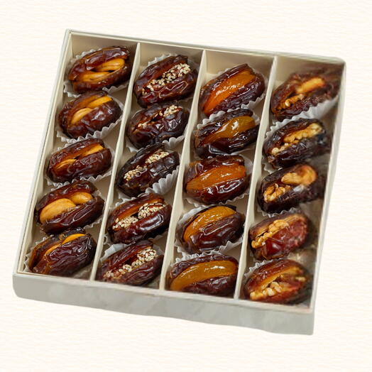Classic Collection Stuffed Dates Medium Box 20pcs