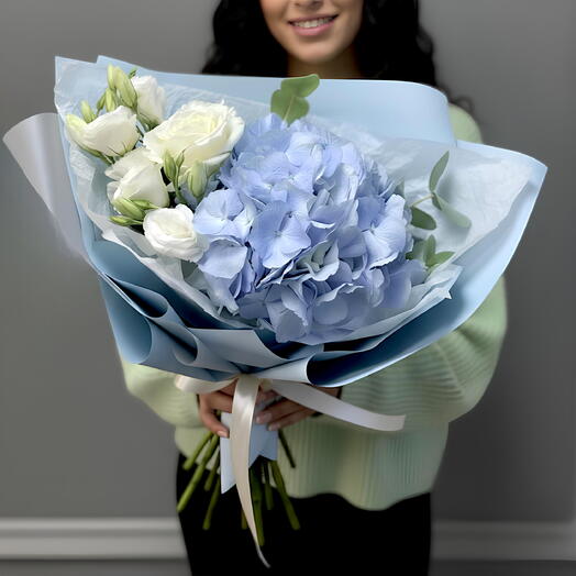 Букет гортензий «Голубое спокойствие»
