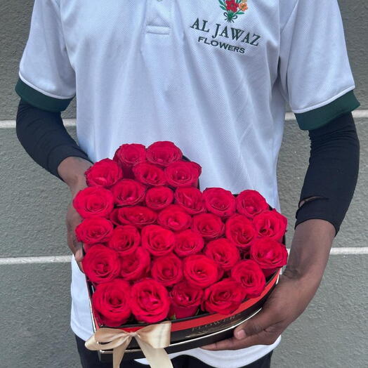 21 Red Roses in Box Black