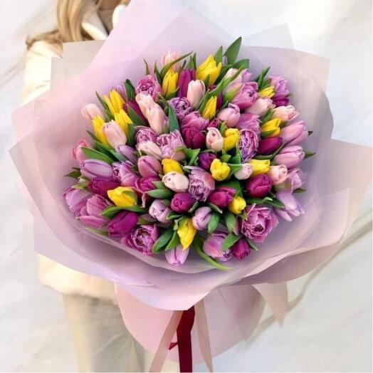 61 Mix Tulips Bouquet