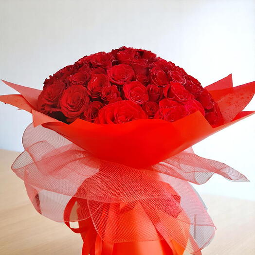 Luxe Red Rose Bouquet