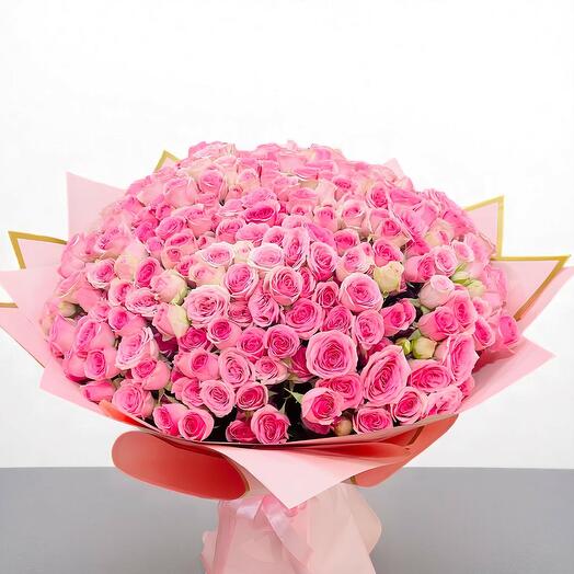 Букет из 51 спрей-розы