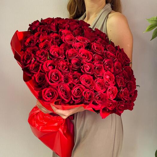 Grand Devotion – 101 Red Roses in Elegant Wrapping
