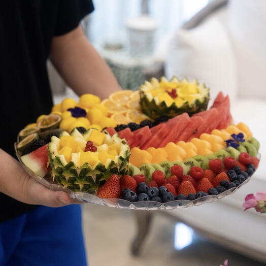 Signature Deluxe Platter (11-13 ppl)