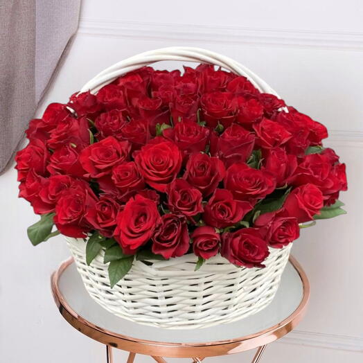 Valentine Rosy_ 99 красных роз роскошная корзина