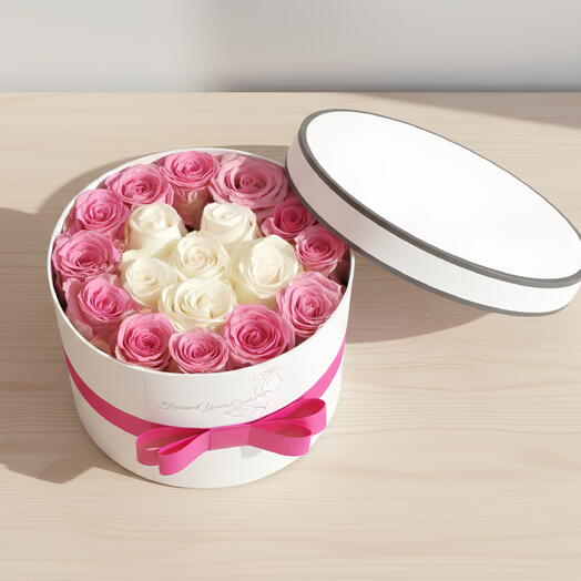 Розовые и белые в коробке