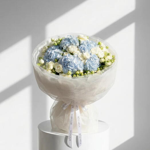 Azure Cloud: The Sky Blue Hydrangea   White Rose Luxe