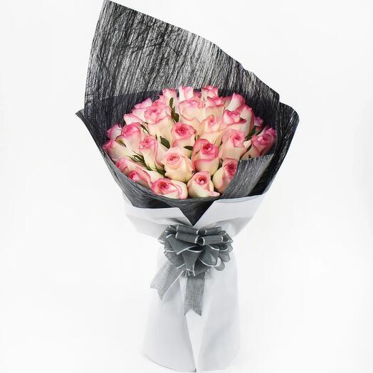 35 Dual Shade Pink Roses Designer Bouquet