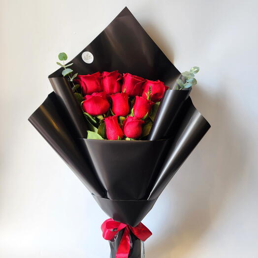 King of Hearts - Valentines Red Roses