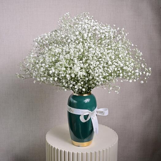 Элегантная гипсофила в королевской бирюзовой вазе 7012