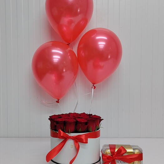15 Red Rose And Chocolate Balloon Combo