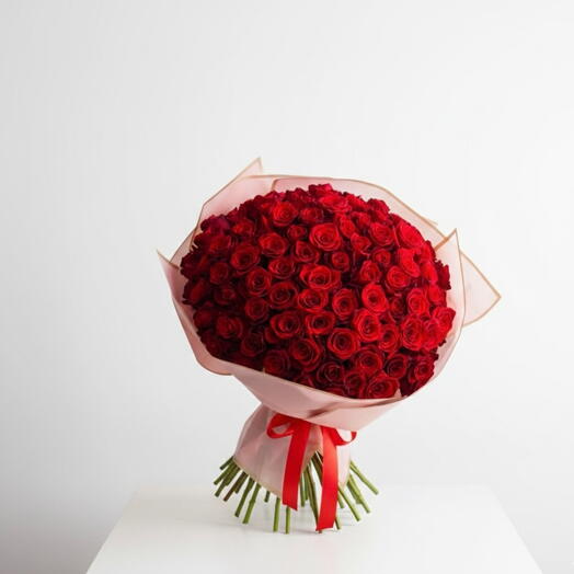 Букет из 150 красных роз