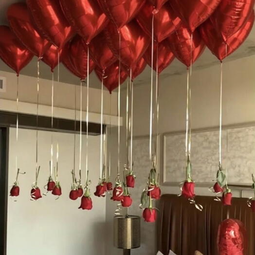 Heart Foil Balloons with Hanging Red Roses – Valentines Room Decor (Non-Helium)