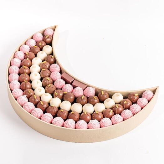Шоколадная подарочная корзина «Большой полумесяц Ид»