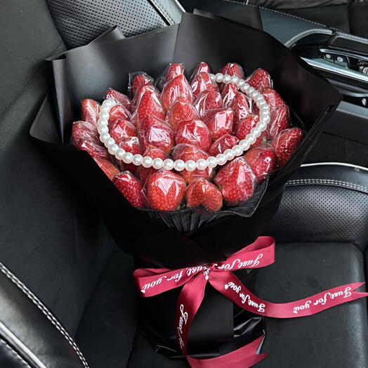 Восхитительный ягодный букет