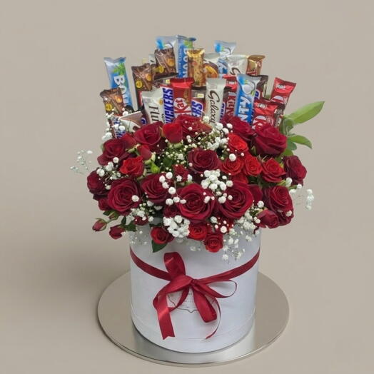 Набор шоколадных конфет Premium Rose Chocolate Hat Box 1142