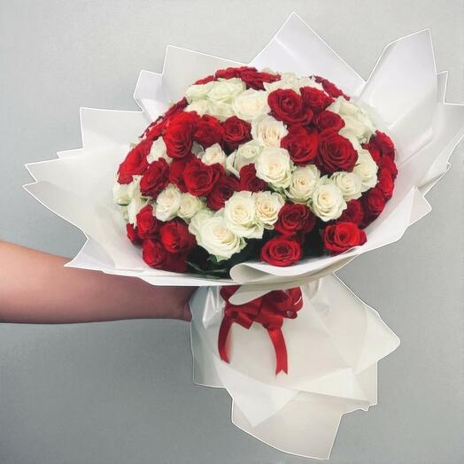 Красные и белые розы