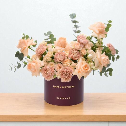 Персиковая мечта – фирменная коробка Zuvees ко дню рождения