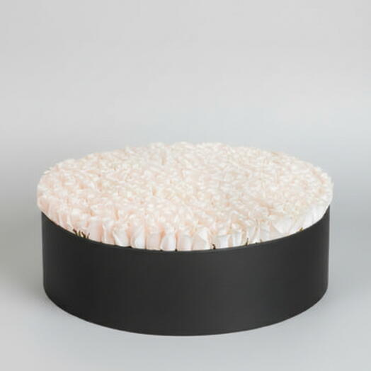 Всё в белом