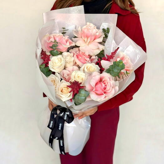 Élégant Mondial Rose Rose Astilbe Rêve