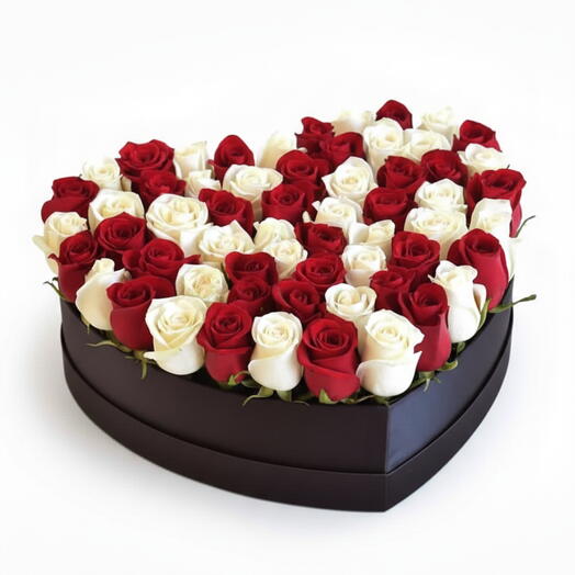 60 красно-белых роз в коробке-сердце – История любви
