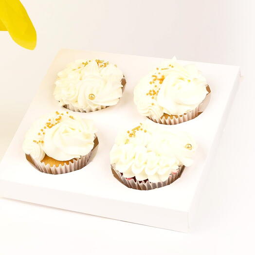 Капкейки в шелковисто-белой глазури, 4 шт., подарочная коробка