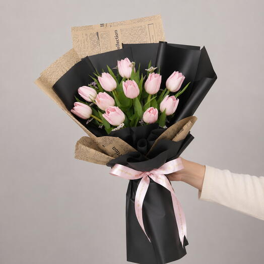 Bouquet Sérénité Rose de 11 tulipes