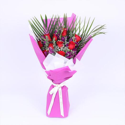 Scarlet 15 Flower Bouquet