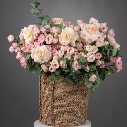 Flowers in basket Miracle Garden