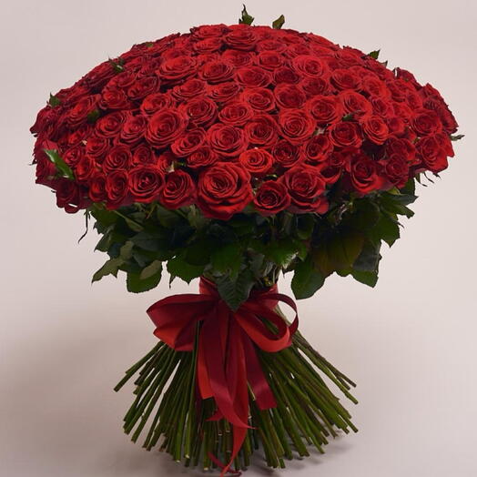 Букет из 201 длинных премиальных красных роз