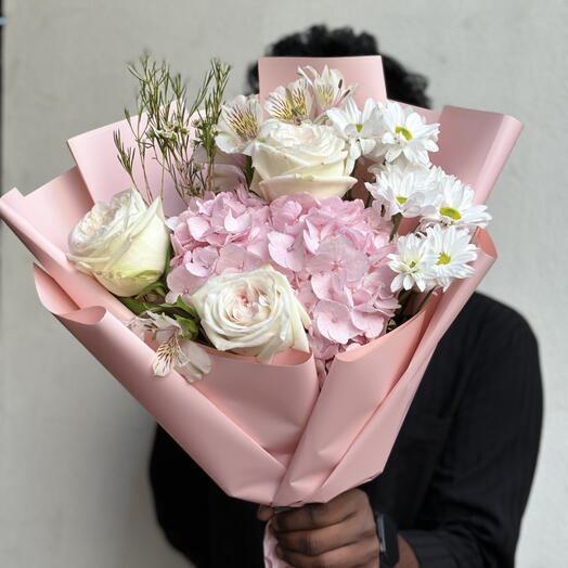 Bouquet of roses hydrangeas chrysanthemum and alstroemerias