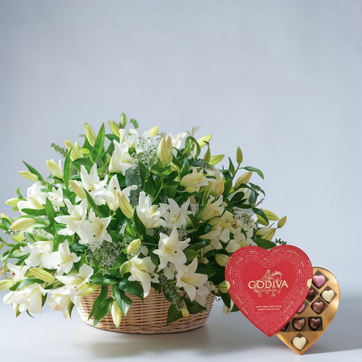 Panier Lilly avec chocolat Godiva Paper Heart Combo