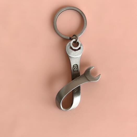 Keychain "Adjustable wrench"