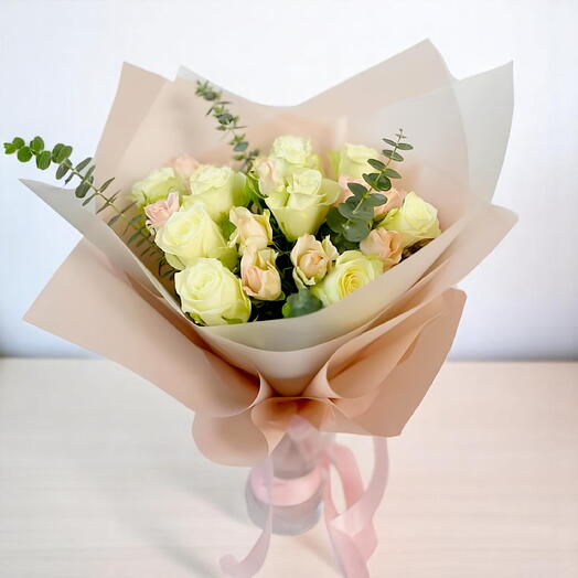 Mixed White and Light Pink Rose Bouquet