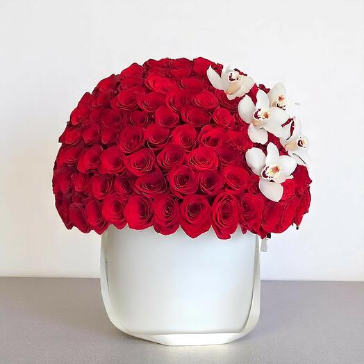 Valentine s Day Luxury 101 Red Roses Box