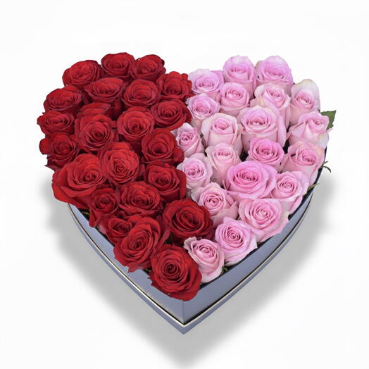 Роскошная композиция «Красно-розовое сердце» | 51 роза