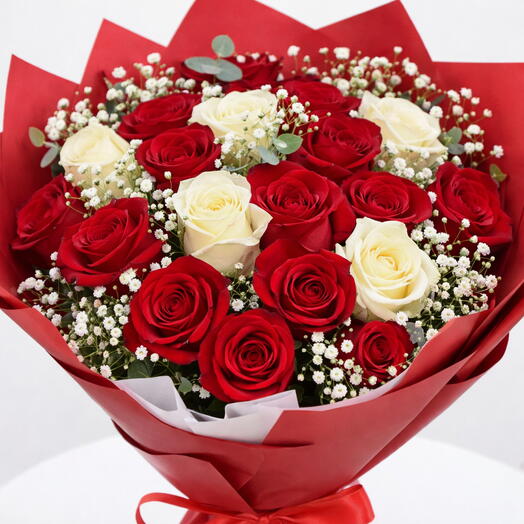 Amor | 21 rosas rojas y blancas