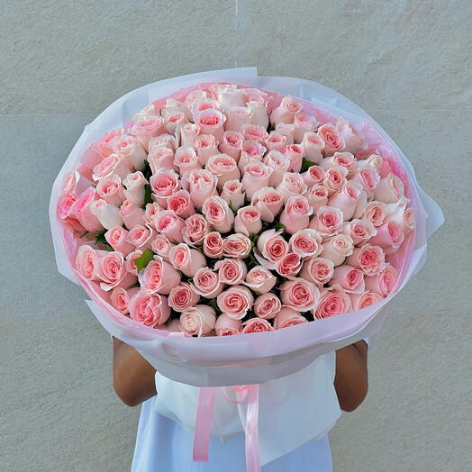 Букет из 101 розовой розы