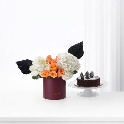 Golden Pearl Bloom Box with Chocolate Cake