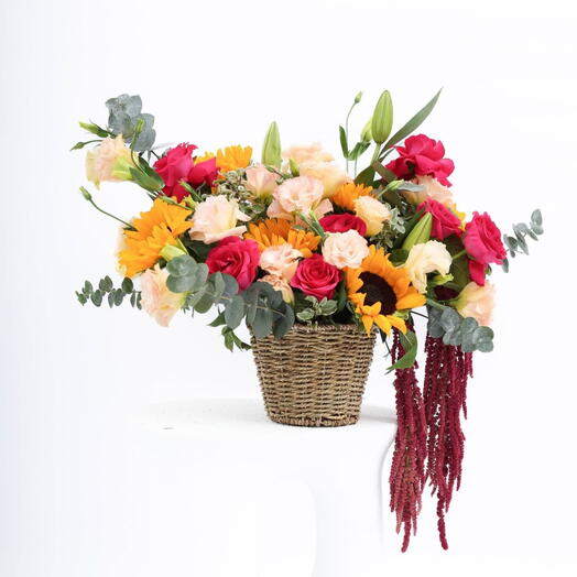 Корзина «Солнечный свет и цветение»