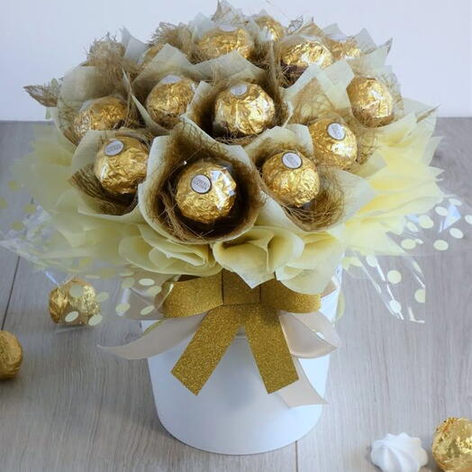 Роше Рояль Сладкий Сюрприз Букет