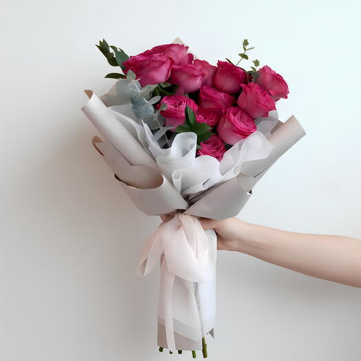 Hechizo Púrpura – Ramo de 11 Rosas