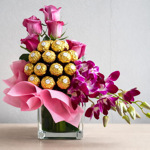 Ferrero Roses   Orchid Luxury Vase