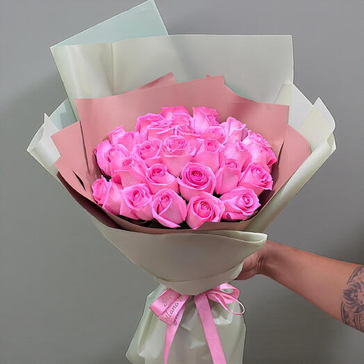 Revival Grace – 25 Pink Roses