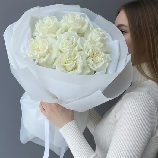 Сноу _ 7 белых французских роз премиум букет