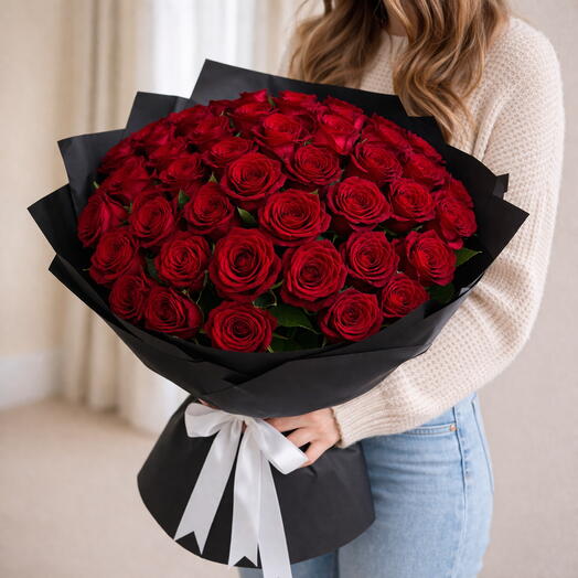 Букет из 50 красных роз