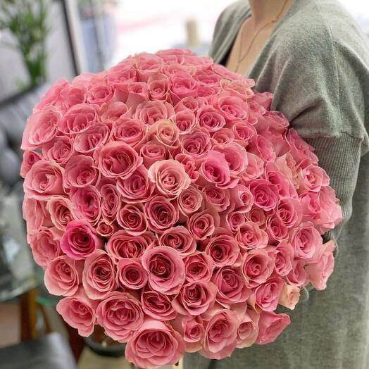 Bouquet of pinky roses 101
