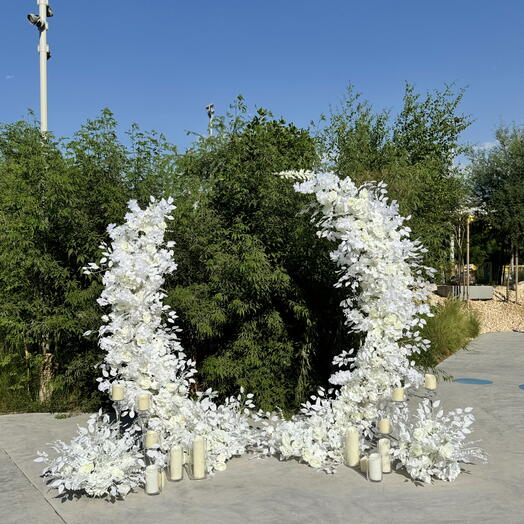 Arch white roses