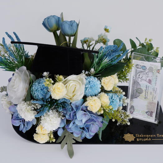 Выпускной синий тюльпан