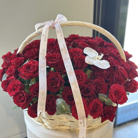 Valantine Basket